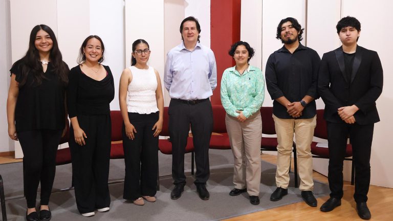 presentacion-resultados-diagnosticoproyecto-personas-adultas-mayores-1